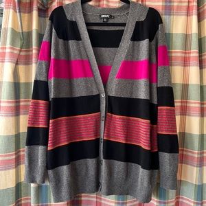 DKNY Donna Karan cute wool lambs wool sweater